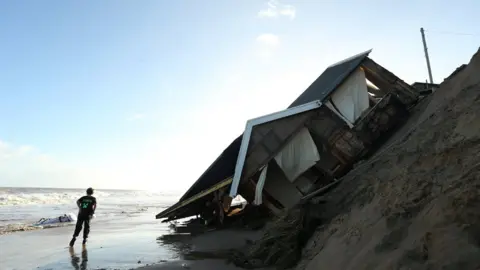 Getty Images Collapsed house at Hemsby, Norfolk