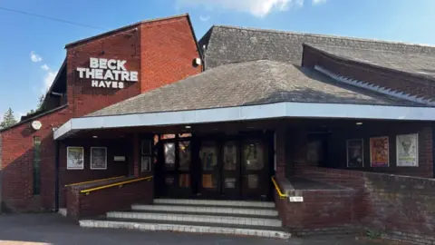 LDRS a generic video of the beck theatre in west London