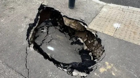 Cambridgeshire Police Sinkhole in the ground 