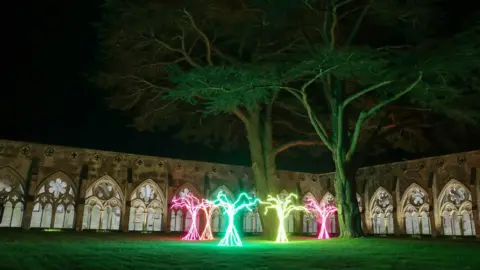 PA Salisbury Cathedral, Wiltshire