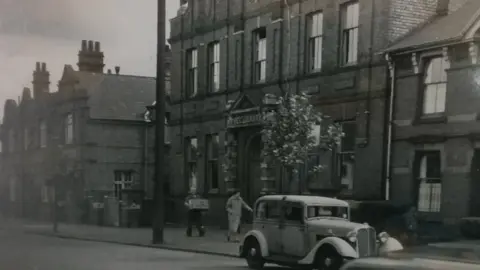 Woodside Library, circa 1960