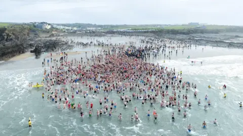 The Big Ladder Photographer Bude Christmas Day Swim