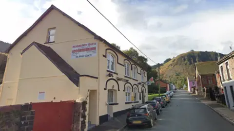 Google Hendrewen Hotel