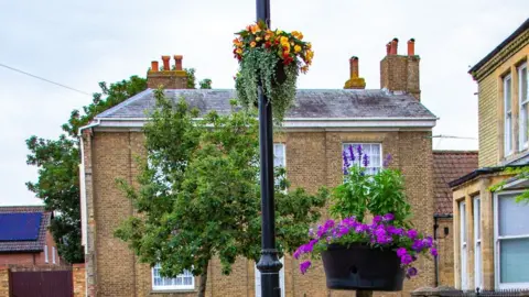 Chatteris in Bloom In recent years Chatteris in Bloom has won gold at Britain in Bloom and Anglia in Bloom
