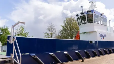 ISSG The new landing vessel, Gugh