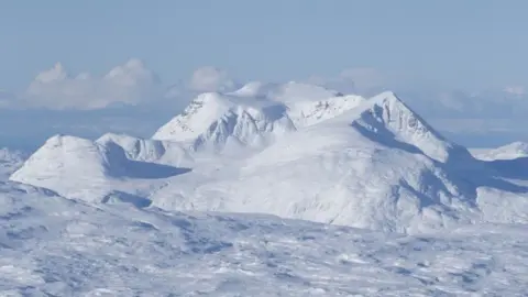 SAIS Torridon Slioch