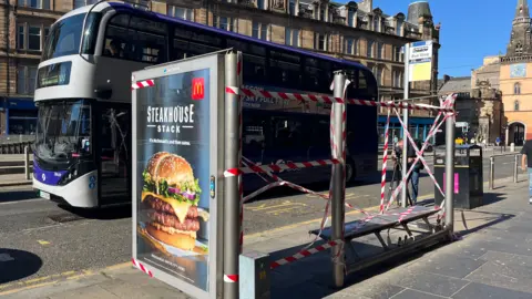 Bus shelter