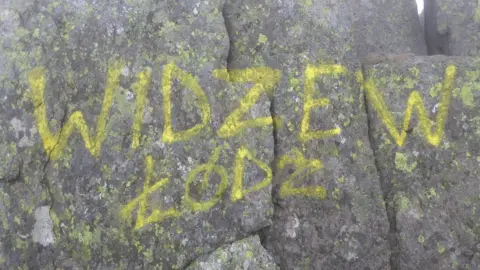 Michael Cotton Widzew Lodz graffiti on Tryfan