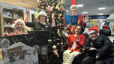 Julia's House Julia's House