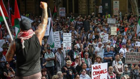 Police Defend Force Used Amid Controversy at Sydney Protest for Gaza