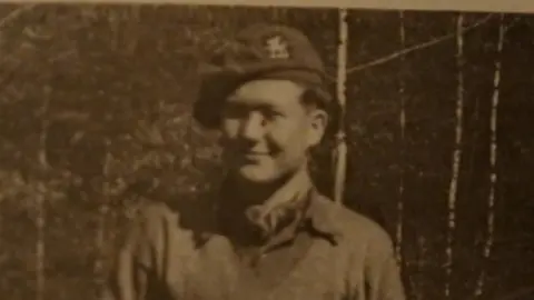 Family photo David Edwards during WWII