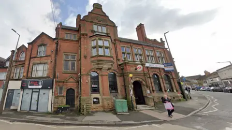 Google HSBC in Ripley