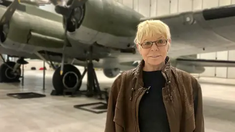 Mousumi Bakshi/BBC Plane operator Elly Sallingboe