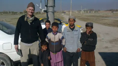 BBC Frerichs with children