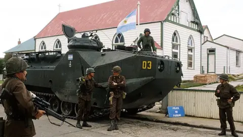 Rafael WOLLMANN/Getty Images Argentinian troops in Stanley