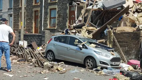 Kirsten Alison Williams Explosion at house in Seven Sisters