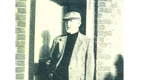 Leach and Son David McLaren Kerr