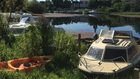 BBC Weather Watcher,  Boat in Enniskillen