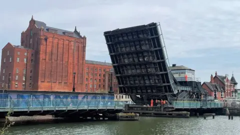 North East Lincolnshire Council The Corporation Road Bridge