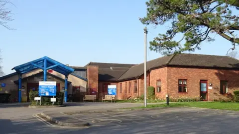 J Thomas Victoria Hospital, Wimborne