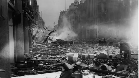 Getty Images Oxford Street 1941