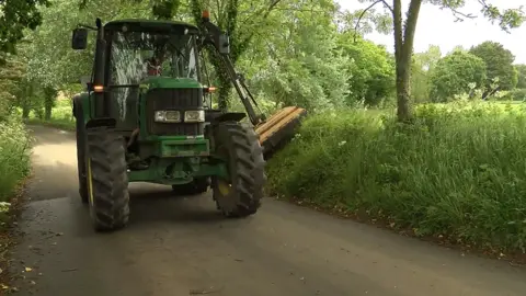 BBC Tractor during branchage