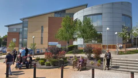 Google University Hospital of North Durham