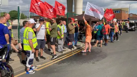 Spencer Stokes/BBC Picket line on Donisthorpe Street, Hunslet, Leeds