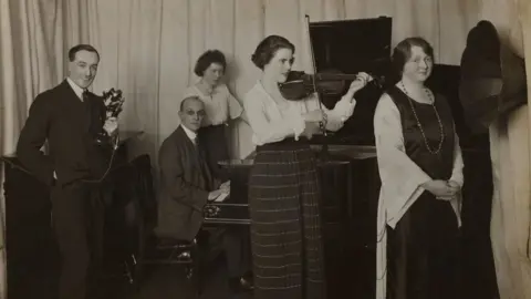 The Board of Trustees of the Science Museum Isobelle Baillie and others performing at Radio Station 2ZY
