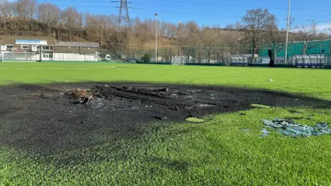 BB  Scene of fire at Jubilee Sports and Social Club