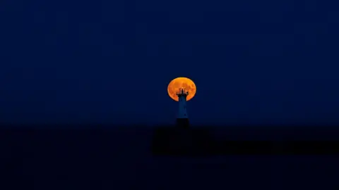 Tales From Light/BBC Weather Watchers Lighthouse