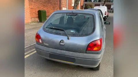 @CambsCops Fiesta pulled over by police