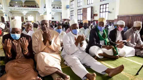 BBC Worshippers in the Gaddafi mosque in Tanzania's capital Dodoma