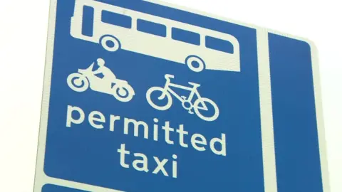 Bus lane sign