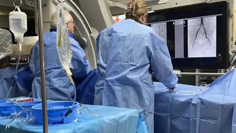 Anne-Marie Tasker/BBC VIR operating theatre at Hull Royal Infirmary