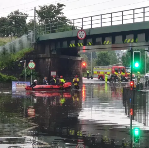 Scottish Fire and Rescue Service Scottish Fire and Rescue Service rescuing members of Stirling Rugby Club