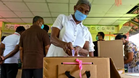 AFP Mock election in Sri Lanka, 14 June