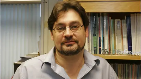 Mark Griffiths Mark Griffiths