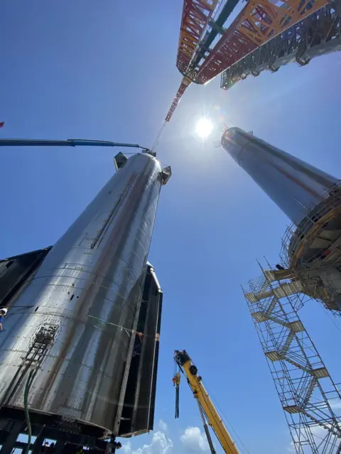 SPACEX Starship and Super Heavy booster