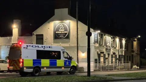YappApp Police van outside Three Horseshoes pub