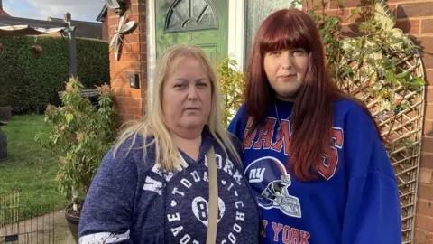 BBC Mandi Beavan with her daughter Tia