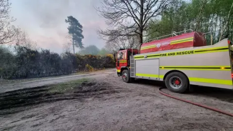 Hampshire & Isle of Wight Fire & Rescue Service Fire at Hawley Lake