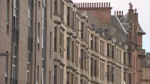 BBC Homes of asylum seekers in Glasgow