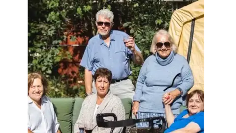 MyHeritage Mrs Michael and her Canadian family