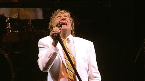 Rod Stewart plays Glastonbury in 2002