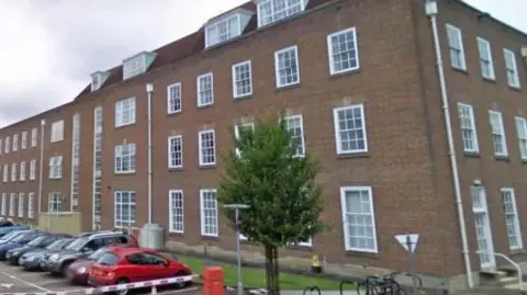 Google Chichester County Hall