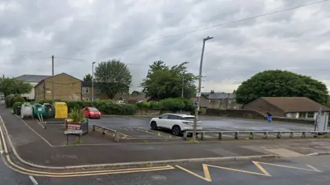 Google Lidget Street car park in Huddersfield is currently free