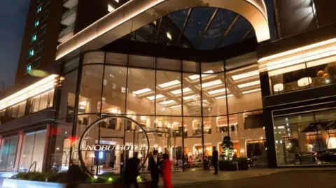 Alamy The Nobu edifice  successful  cardinal  London