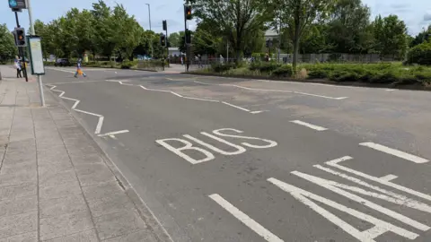 The bus lane in Traffic Street