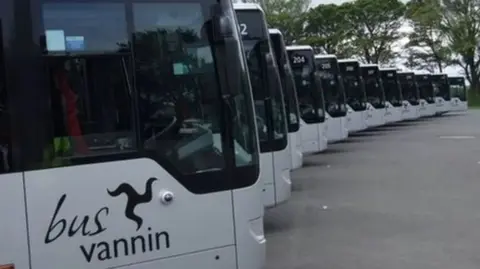 Bus Vannin Bus Vannin buses lined
